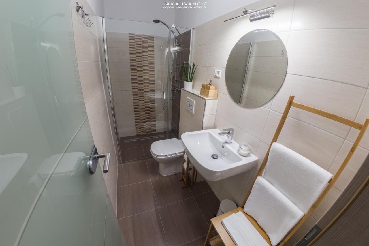 Med Oljkami Apartment Копер Экстерьер фото